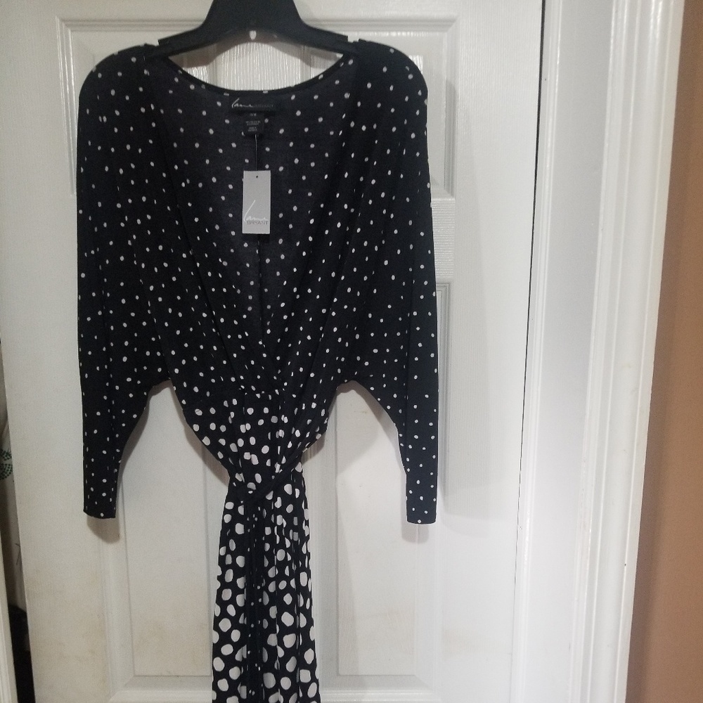 LANE BRYANT NWT WRAP KNEE LENGTH DRESS SIZE 14/16